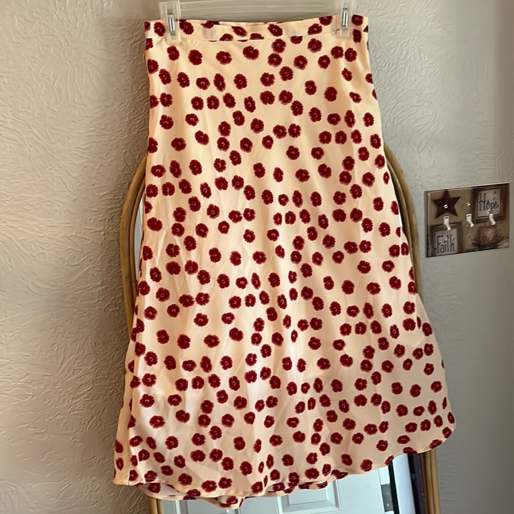 Crescent Skirt from Roolee